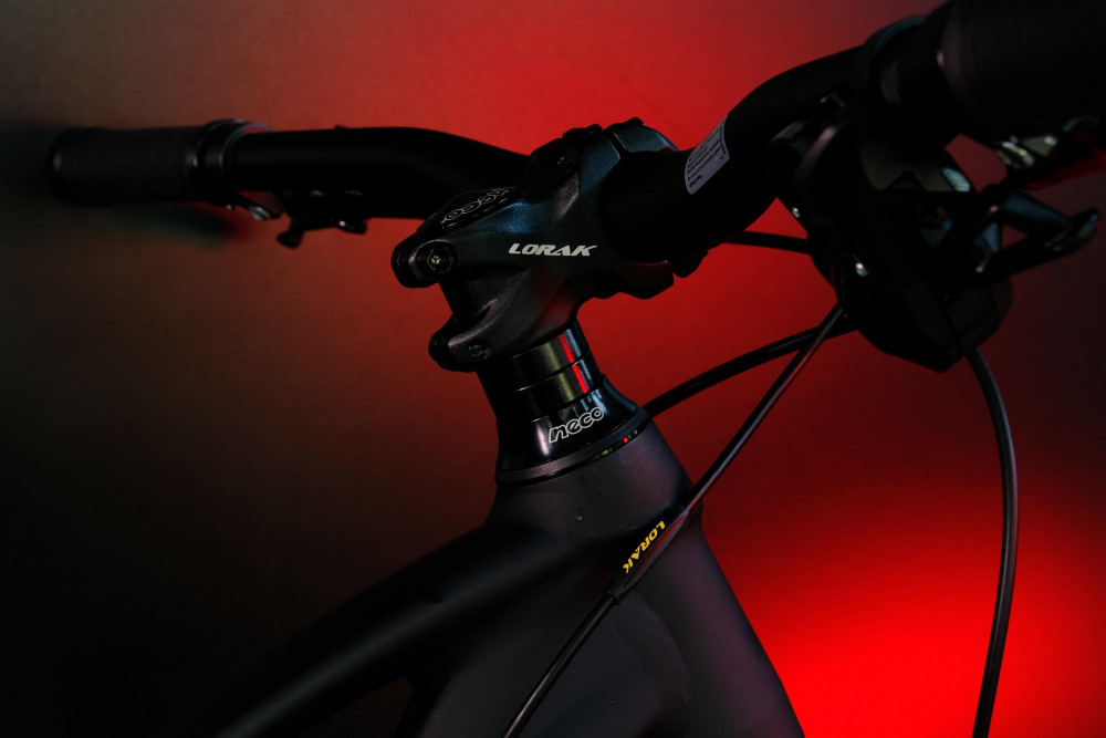 LORAK Trail 29-300 Чёрный 18р (на рост 163-179)