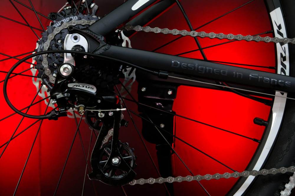 LORAK GLORY 200 8 sp Матовый Чёрный/Белый 15р (на рост 141-160)